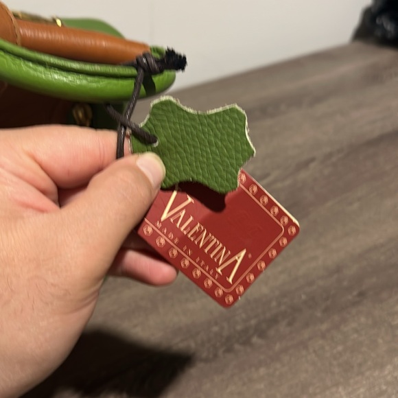 Valentina Leather bucket bag / purse - Picture 4 of 10